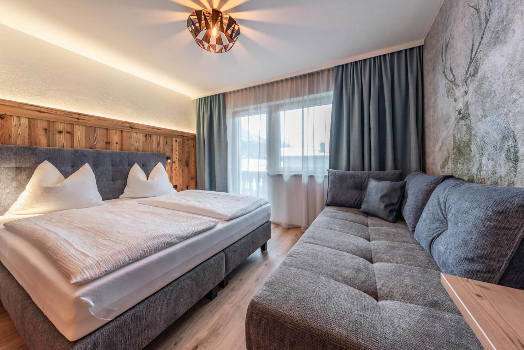Montana Apartments Mayrhofen Zewnętrze zdjęcie