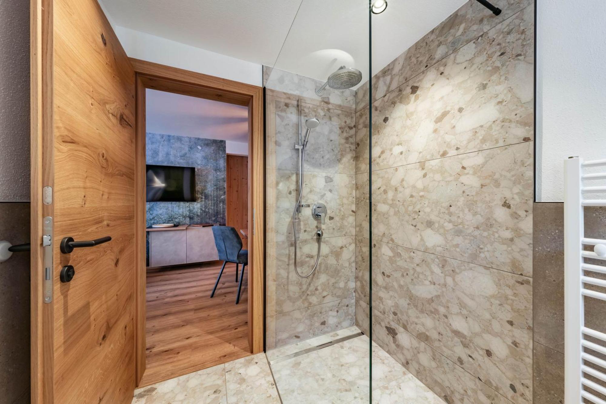 Montana Apartments Mayrhofen Zewnętrze zdjęcie