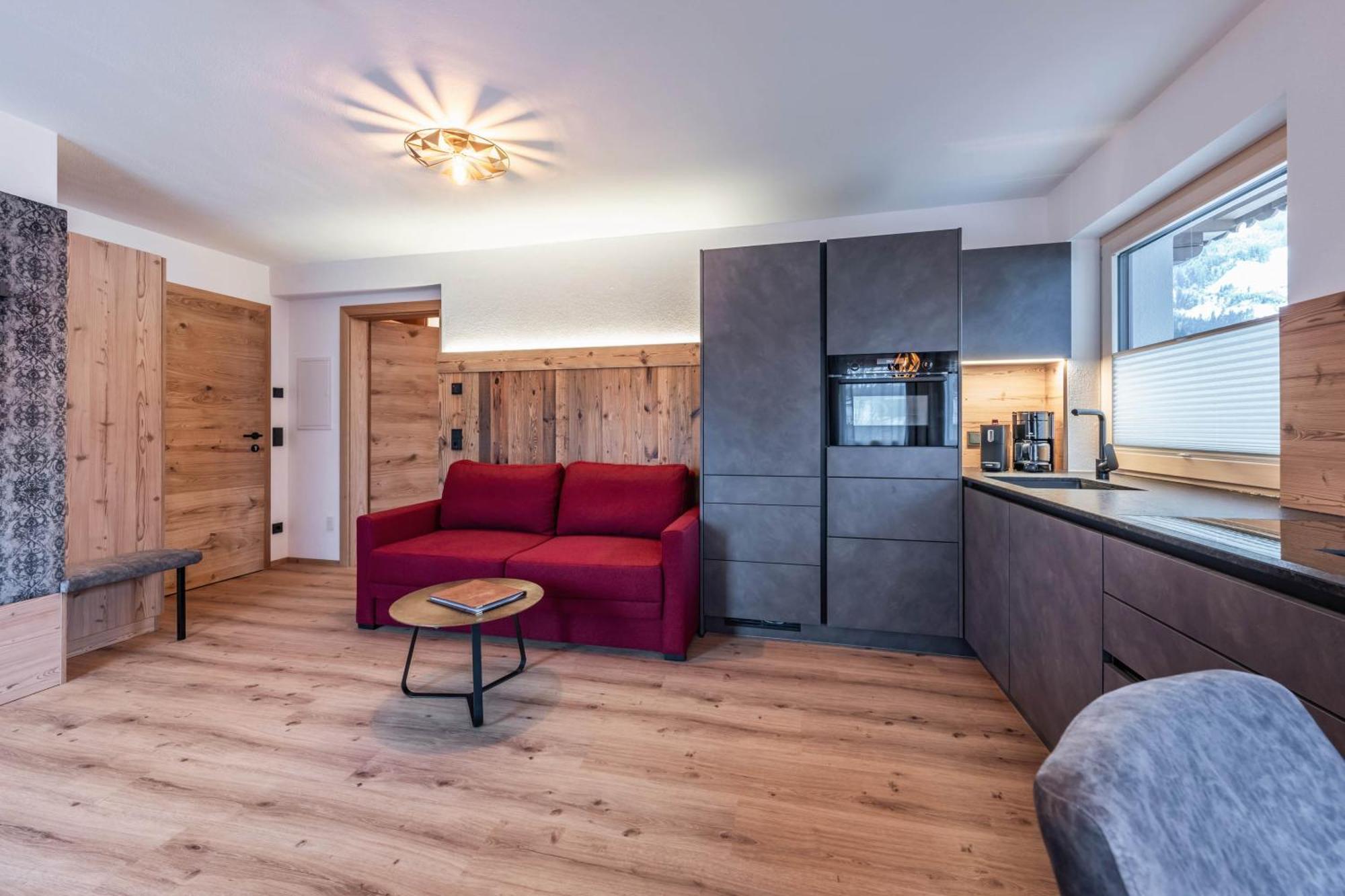 Montana Apartments Mayrhofen Zewnętrze zdjęcie