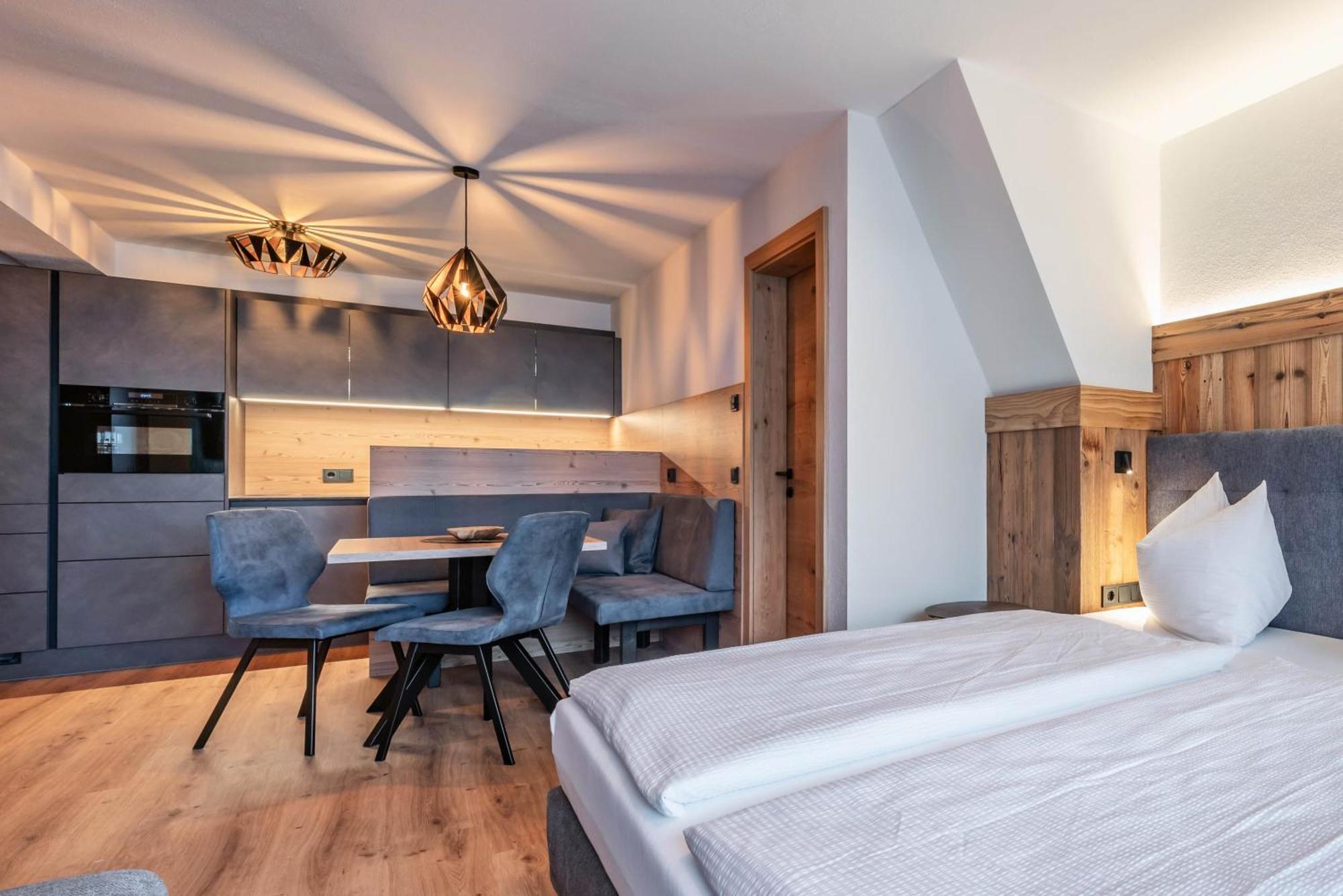 Montana Apartments Mayrhofen Zewnętrze zdjęcie