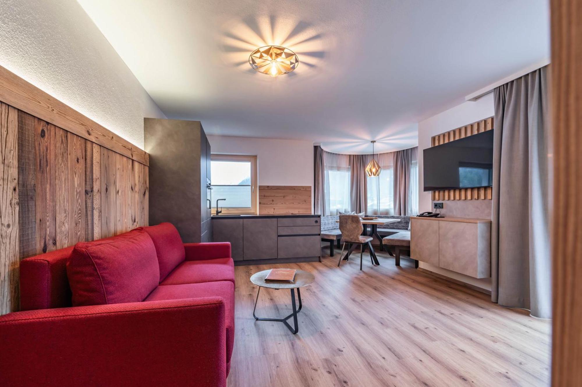 Montana Apartments Mayrhofen Zewnętrze zdjęcie