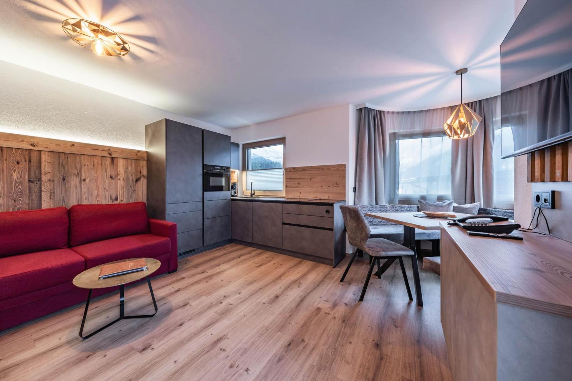 Montana Apartments Mayrhofen Zewnętrze zdjęcie