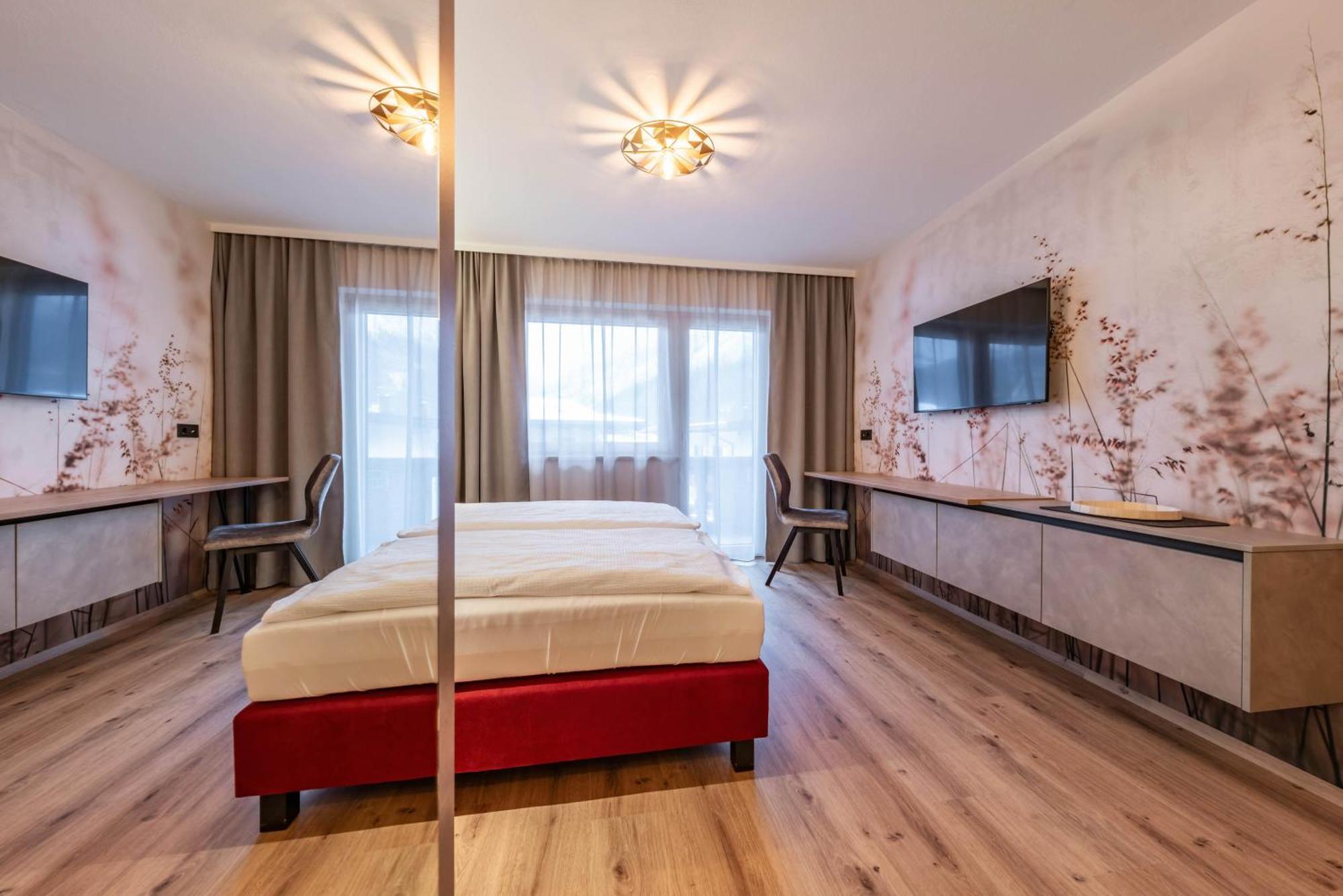 Montana Apartments Mayrhofen Zewnętrze zdjęcie
